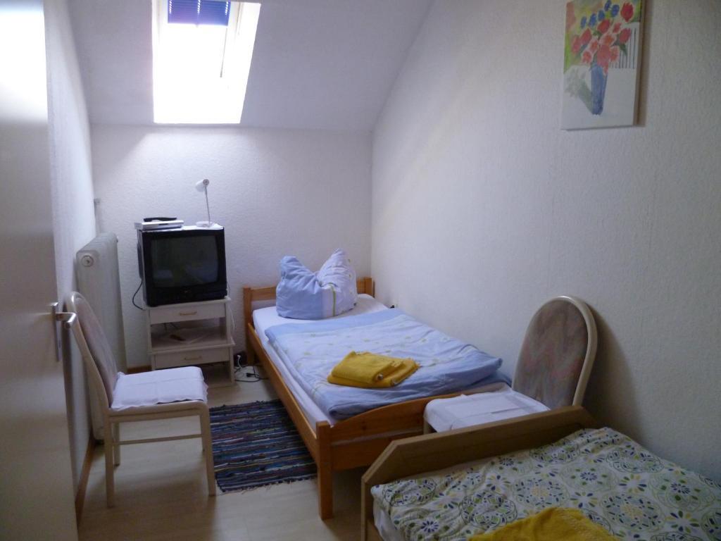 Hotel Rotbuche Westoverledingen Szoba fotó